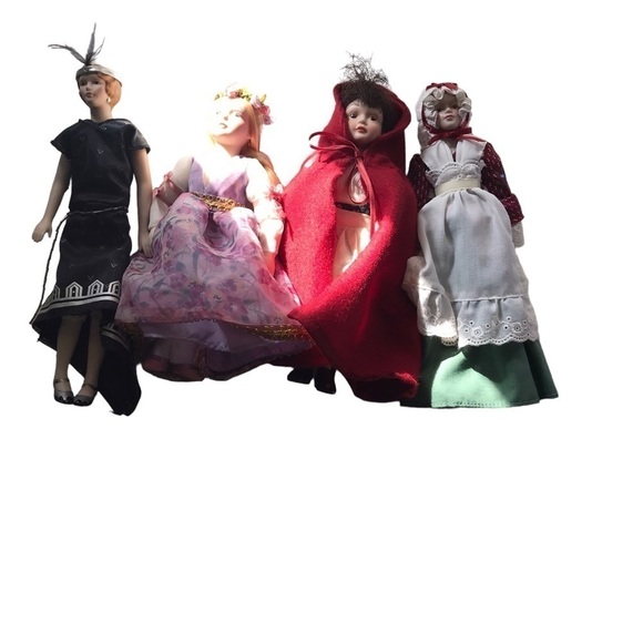 4 Avon Collectable Dolls - Picture 1 of 5